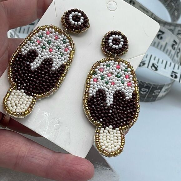 Beaded ice cream bar pierced earrings. - Picture 2 of 7
